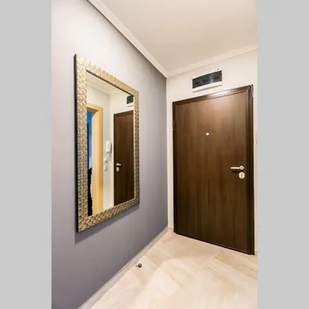 Elegance, In The Heart Of The Apartment Plovdiv