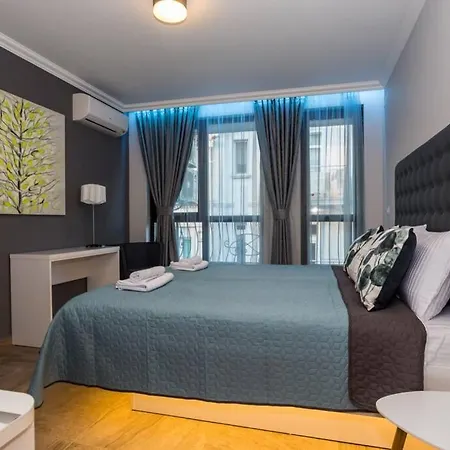 Apartment Elegance, In The Heart Of The Plovdiv