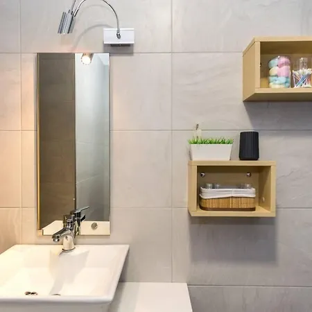 Elegance, In The Heart Of The Apartment *